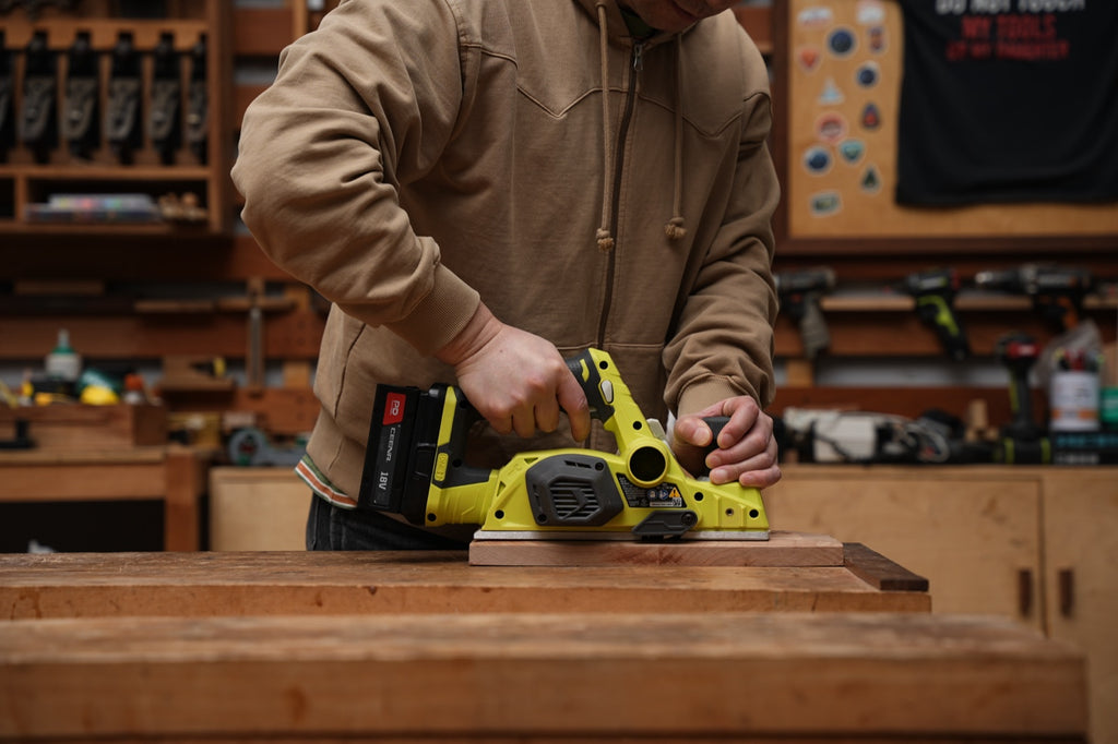 CEENR 150W Inverter — Power Anywhere with Your Makita 18V Battery